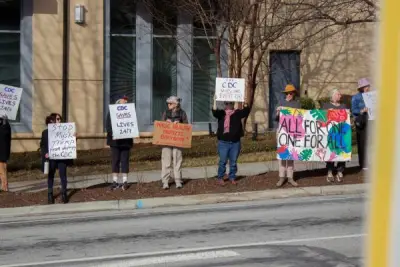 As shutdown continues, federal workers in Atlanta look to charitable aid