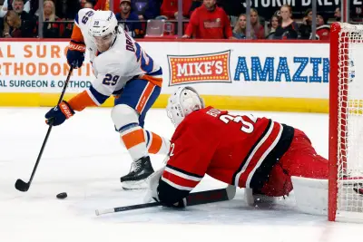 Jonathan Drouin didn’t want to leave Colorado, but is fitting in well with Islanders