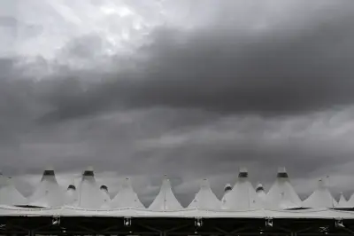DIA ground stop for severe thunderstorms delays hundreds of flights
