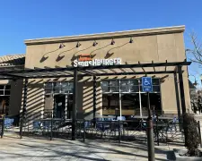 Smashburger closes after 15 years on 16th Street Mall