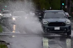 Rain prompts flood warnings, washes out road into Colorado Springs park