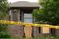 40 hours of violence and fear as gunman stalks Minnesota politicians