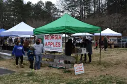 Dunwoody weekend events include clean-up day, farmer’s market, goat pie-eating contest