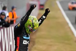 Lando Norris wins thrilling British Grand Prix in the rain to cut Oscar Piastri’s F1 lead